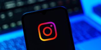 Instagram Tests Picture-in-Picture for Reels Playback Instagram Tests Picture-in-Picture for Reels Playback