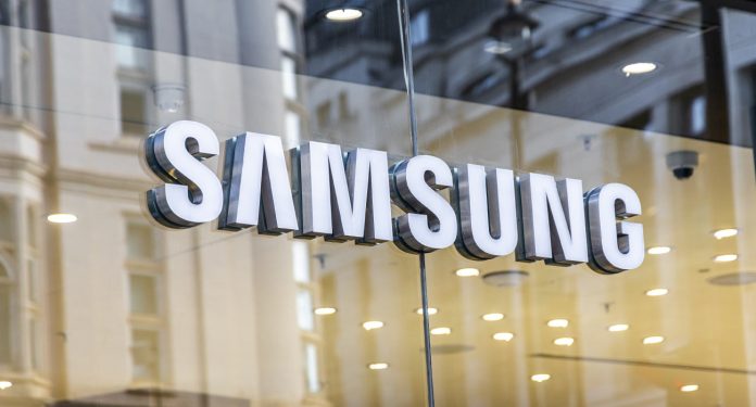 CES-2026-Samsung’s-New-ProjectorA-Screen-That-Refuses-to-Sit-Still CES 2026: Samsung’s New Projector: A Screen That Refuses to Sit Still