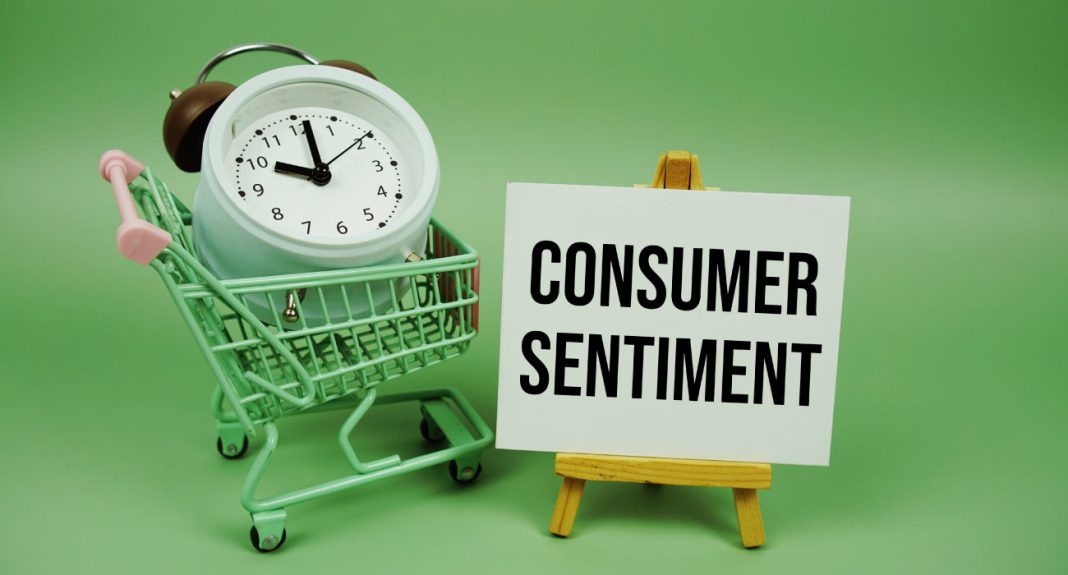 US Consumer Sentiment Improves as Inflation Fears Ease